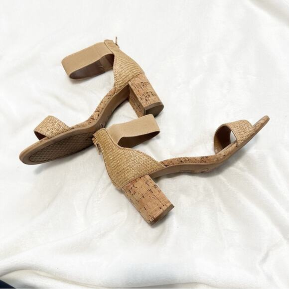 A2 by Aerosoles Tan Suede Block Heel Sandals with Ankle Strap size 6 - Picture 5 of 10